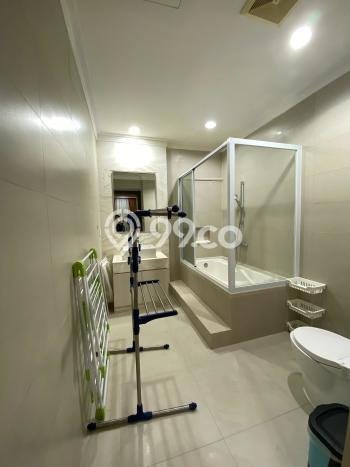 HARGA SPESIAL! Apartemen di , 1 KT, Luas 94m2m², Area Prestisius HARGA SPESIAL! Apartemen di , 1 KT, Luas 94m2m², Area Prestisius