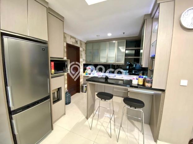 HOT DEAL! Apartemen di Setiabudi, 3 KT, Luas 156m², Area Premium, View Indah HOT DEAL! Apartemen di Setiabudi, 3 KT, Luas 156m², Area Premium, View Indah