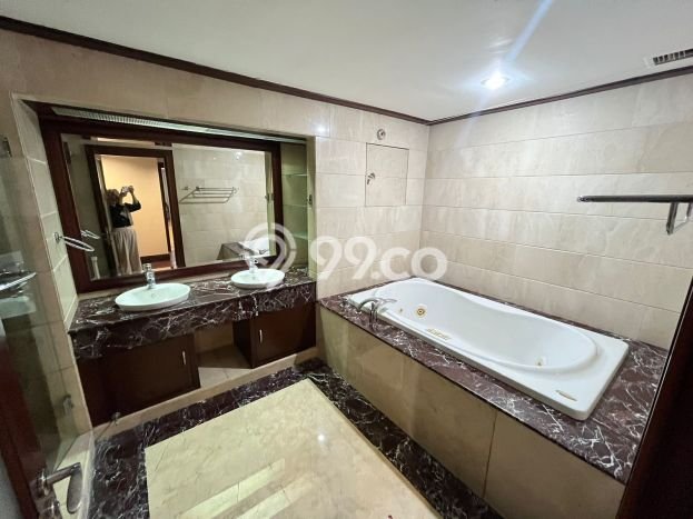Disewakan Apartemen Ekonomis 2 KT di Senayan Jakarta Selatan Disewakan Apartemen Ekonomis 2 KT di Senayan Jakarta Selatan