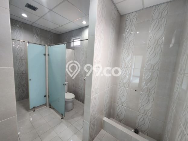 Kantor Lokasi Premium Kawasan Tebet, Luas 1800m2m², Jalan Raya Kantor Lokasi Premium Kawasan Tebet, Luas 1800m2m², Jalan Raya
