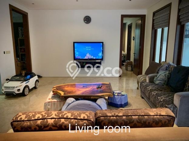 Rumah Luxury Modern Siap Huni di Senopati Jakarta Selatan Rumah Luxury Modern Siap Huni di Senopati Jakarta Selatan
