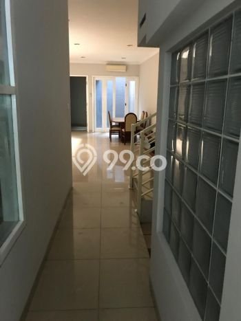 Hunian Elit LB 300m2 Siap Pakai Desain Elegan di Senopati, Jakarta Selatan Hunian Elit LB 300m2 Siap Pakai Desain Elegan di Senopati, Jakarta Selatan