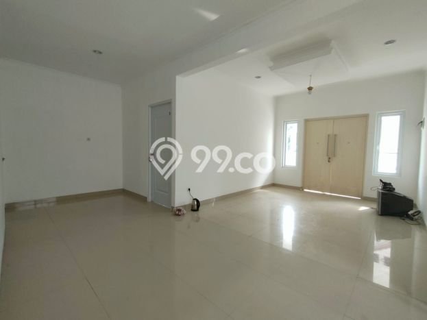 Siap Huni Rumah Mewah 4 Kamar di Kebayoran Baru Dekat ke Mana Pun Siap Huni Rumah Mewah 4 Kamar di Kebayoran Baru Dekat ke Mana Pun