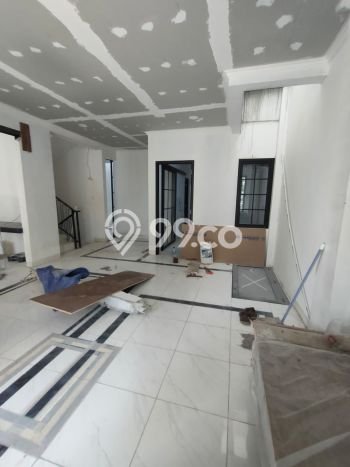 Rumah Mewah LB 250m2 Siap Huni Desain Elegan di Pondok Indah, Jakarta Selatan Rumah Mewah LB 250m2 Siap Huni Desain Elegan di Pondok Indah, Jakarta Selatan