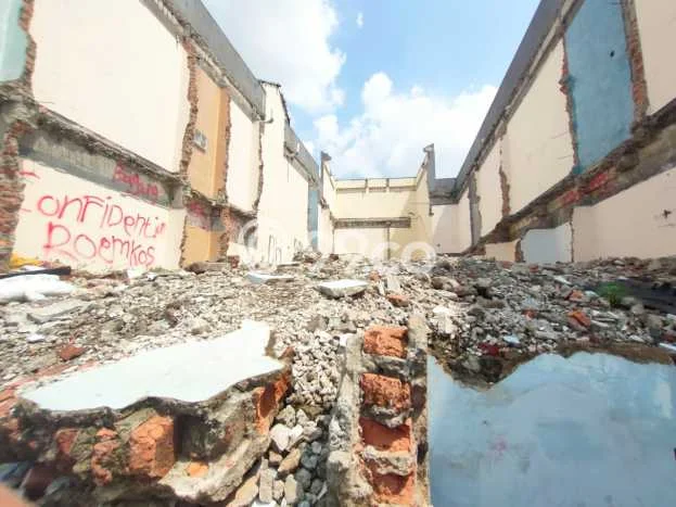 Kavling Tanah di Kebayoran Baru Dijual Luas 214m2 Legalitas SHM Kavling Tanah di Kebayoran Baru Dijual Luas 214m2 Legalitas SHM