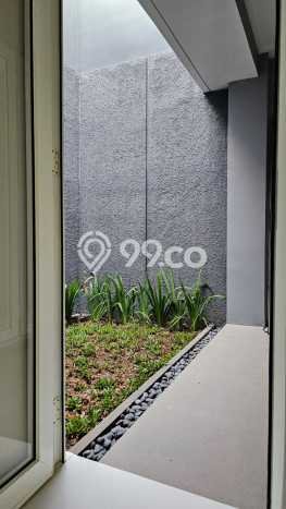 Rumah Elit Modern Tanpa Renovasi di Bintaro Tangerang Selatan Rumah Elit Modern Tanpa Renovasi di Bintaro Tangerang Selatan
