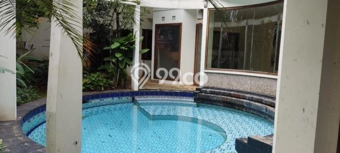 For Sale! Luxury House LT 650m2 Desain Modern di Kuningan For Sale! Luxury House LT 650m2 Desain Modern di Kuningan