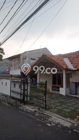 Kost Dijual Lokasi Kebayoran Baru, Jakarta Selatan, Spesifikasi 11 Kamar Tidur dan Luas 150m2 Kost Dijual Lokasi Kebayoran Baru, Jakarta Selatan, Spesifikasi 11 Kamar Tidur dan Luas 150m2