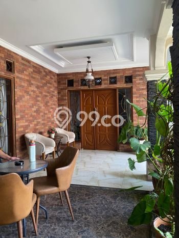 Dijual Hunian Mewah dengan Fasilitas Sekitar Komplit di Kebayoran Lama, Jakarta Selatan Dijual Hunian Mewah dengan Fasilitas Sekitar Komplit di Kebayoran Lama, Jakarta Selatan