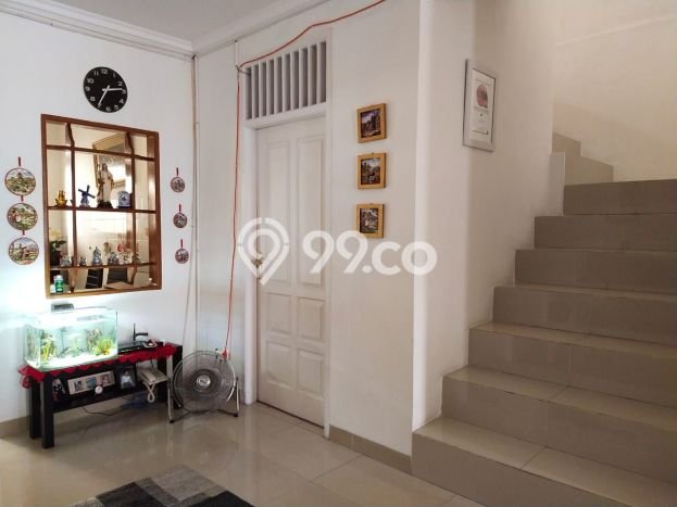 Jarang Ada! Rumah Kontrakan 4 Kamar Nyaman Siap Huni Pondok Indah Jarang Ada! Rumah Kontrakan 4 Kamar Nyaman Siap Huni Pondok Indah