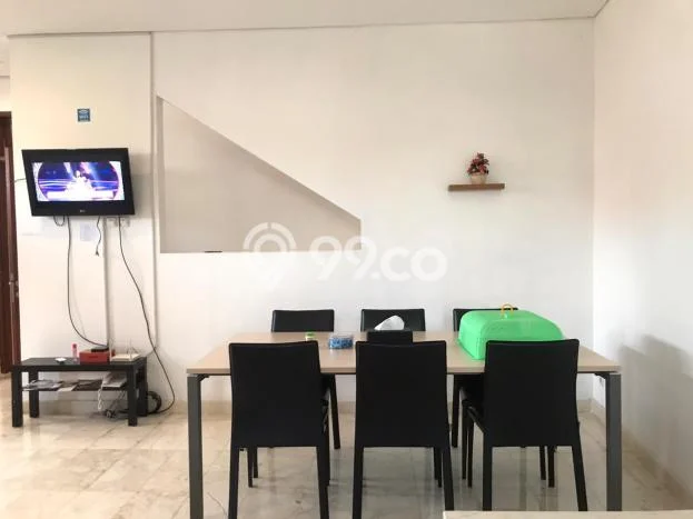 Rumah Disewakan Jakarta Selatan LT 180m2 LB 280m2 Kawasan Radio Dalam Rumah Disewakan Jakarta Selatan LT 180m2 LB 280m2 Kawasan Radio Dalam