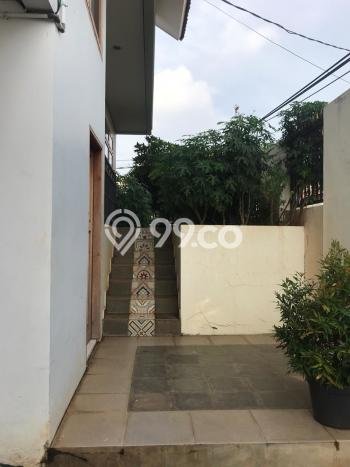 Rumah Disewakan Jakarta Selatan LT 180m2 LB 280m2 Kawasan Radio Dalam Rumah Disewakan Jakarta Selatan LT 180m2 LB 280m2 Kawasan Radio Dalam