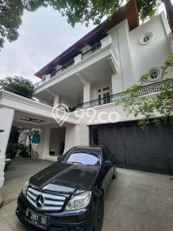Hunian Elit LB 1100m2 Siap Huni Desain Elegan di Mega Kuningan, Jakarta Selatan Hunian Elit LB 1100m2 Siap Huni Desain Elegan di Mega Kuningan, Jakarta Selatan