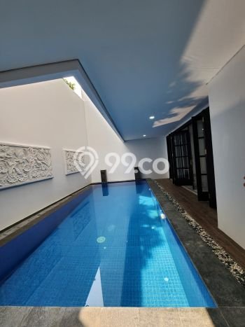Rumah Mewah Dijual LT 200m2 di Cilandak, Jakarta Selatan Rumah Mewah Dijual LT 200m2 di Cilandak, Jakarta Selatan