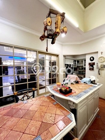 For Sale! Luxury House LT 509m2 Desain Elegan di Mega Kuningan For Sale! Luxury House LT 509m2 Desain Elegan di Mega Kuningan