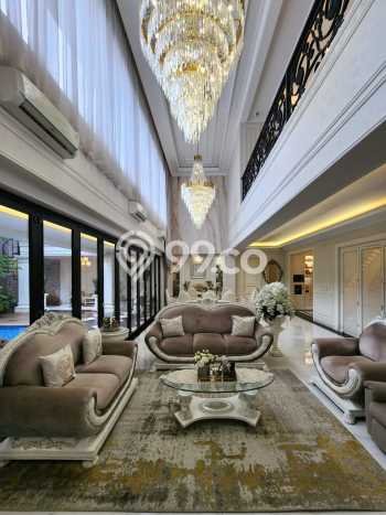 Rumah Elit LB 900m2 Siap Pakai Desain Elegan di Pondok Indah, Jakarta Selatan Rumah Elit LB 900m2 Siap Pakai Desain Elegan di Pondok Indah, Jakarta Selatan