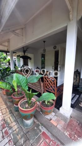 Rumah Mewah LB 600m2 Siap Pakai Desain Elegan di Lebak Bulus, Jakarta Selatan Rumah Mewah LB 600m2 Siap Pakai Desain Elegan di Lebak Bulus, Jakarta Selatan