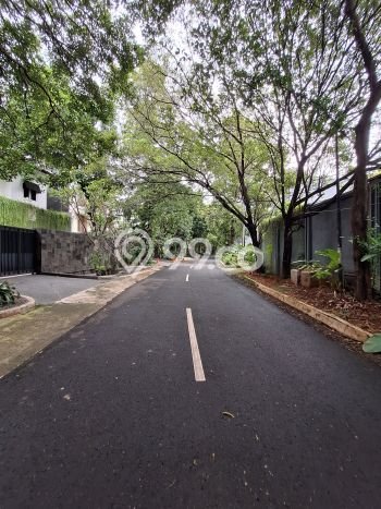 Hot Offer Hunian Premium Ideal dan Luas di Kebayoran Baru, Jakarta Selatan Hot Offer Hunian Premium Ideal dan Luas di Kebayoran Baru, Jakarta Selatan