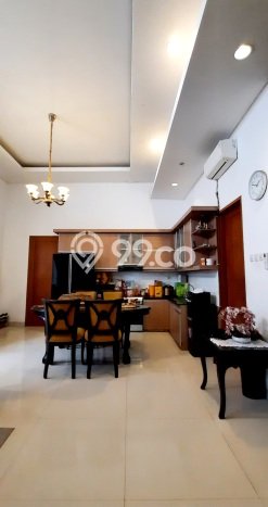 Rumah Luxury Modern Siap Huni di Radio Dalam Jakarta Selatan Rumah Luxury Modern Siap Huni di Radio Dalam Jakarta Selatan