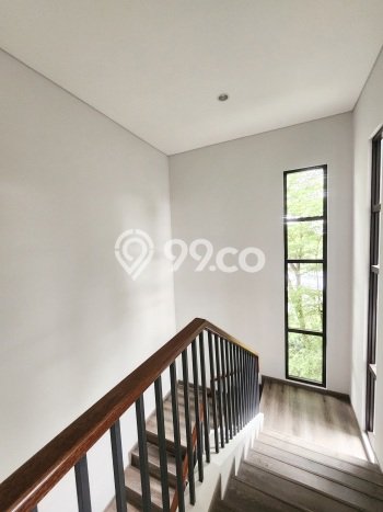 Rumah Luxury Modern Siap Huni di Lebak Bulus Jakarta Selatan Rumah Luxury Modern Siap Huni di Lebak Bulus Jakarta Selatan