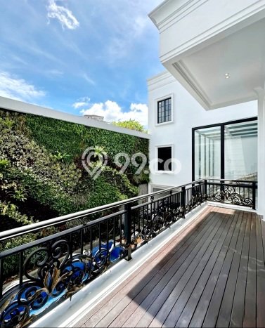 Jual Rumah Mewah Elegan Dengan View Cantik di Pondok Indah, Jakarta Selatan Jual Rumah Mewah Elegan Dengan View Cantik di Pondok Indah, Jakarta Selatan