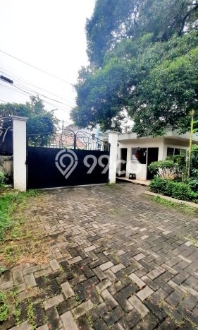 Rumah Luxury Modern Siap Huni di Kemang Jakarta Selatan Rumah Luxury Modern Siap Huni di Kemang Jakarta Selatan