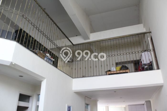 Hunian Elit LB 760m2 Siap Huni Desain Elegan di Radio Dalam, Jakarta Selatan Hunian Elit LB 760m2 Siap Huni Desain Elegan di Radio Dalam, Jakarta Selatan