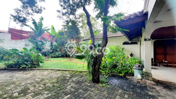 Rumah Luxury Modern Siap Huni di Kemang Jakarta Selatan Rumah Luxury Modern Siap Huni di Kemang Jakarta Selatan