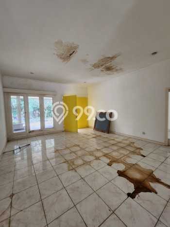 Ready to Use! Premium House LT 1400m2 Desain Elegan di Kemang Ready to Use! Premium House LT 1400m2 Desain Elegan di Kemang