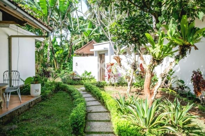 Vila Kawasan Gianyar, Dimensi 4000m2m², Akses ke fasilitas umum Vila Kawasan Gianyar, Dimensi 4000m2m², Akses ke fasilitas umum