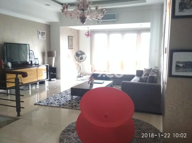 Hunian Mewah LB 512m2 Siap Pakai Desain Elegan di Lebak Bulus, Jakarta Selatan Hunian Mewah LB 512m2 Siap Pakai Desain Elegan di Lebak Bulus, Jakarta Selatan