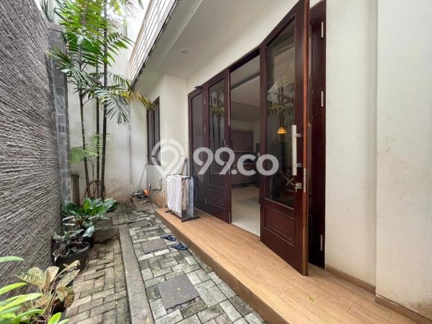 Rumah Mewah LB 270m2 Siap Pakai Desain Elegan di Lebak Bulus, Jakarta Selatan Rumah Mewah LB 270m2 Siap Pakai Desain Elegan di Lebak Bulus, Jakarta Selatan