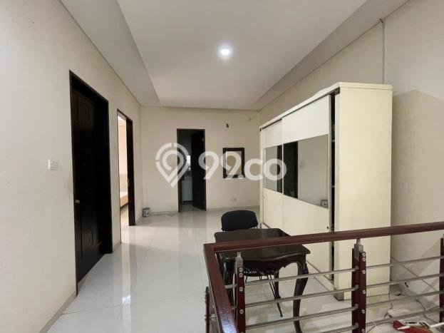 Rumah Mewah LB 270m2 Siap Pakai Desain Elegan di Lebak Bulus, Jakarta Selatan Rumah Mewah LB 270m2 Siap Pakai Desain Elegan di Lebak Bulus, Jakarta Selatan