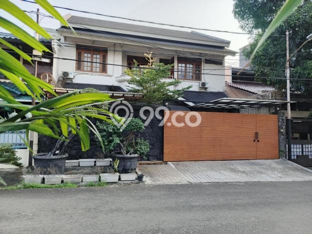 UNIT TERBATAS! Rumah area , 4 KM, LT 300m2m² Bangunan 350m2m² UNIT TERBATAS! Rumah area , 4 KM, LT 300m2m² Bangunan 350m2m²