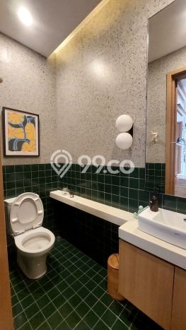 For Sale Rumah 3 Kamar Lokasi Ideal Nyaman dan Strategis di Limo For Sale Rumah 3 Kamar Lokasi Ideal Nyaman dan Strategis di Limo