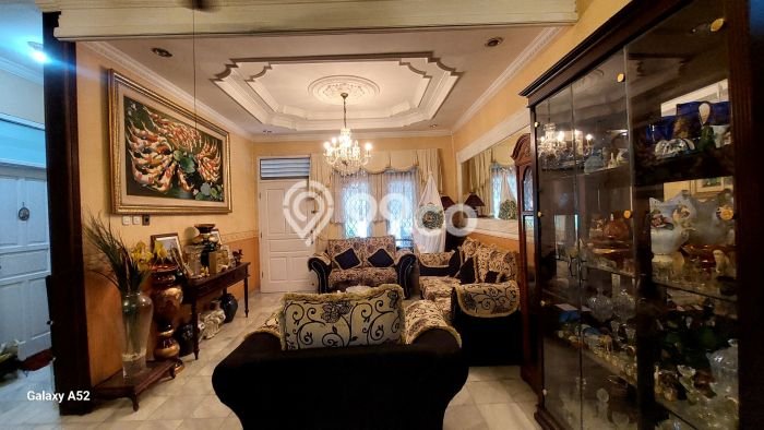 Rumah Luxury Modern Tanpa Renovasi di Tanah Kusir Jakarta Selatan Rumah Luxury Modern Tanpa Renovasi di Tanah Kusir Jakarta Selatan