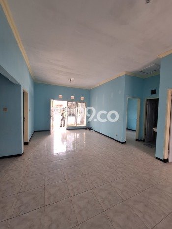 Rumah Modern Cantik 4 Kamar Bisa Langsung Pindah di Waru Rumah Modern Cantik 4 Kamar Bisa Langsung Pindah di Waru