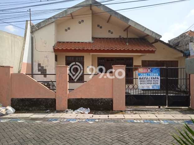 Rumah Strategis Minimalis Lb 200m2 di Jambangan, Surabaya Rumah Strategis Minimalis Lb 200m2 di Jambangan, Surabaya