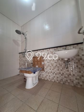 Rumah Modern Minimalis 2 Kamar Siap Huni di Rungkut Rumah Modern Minimalis 2 Kamar Siap Huni di Rungkut