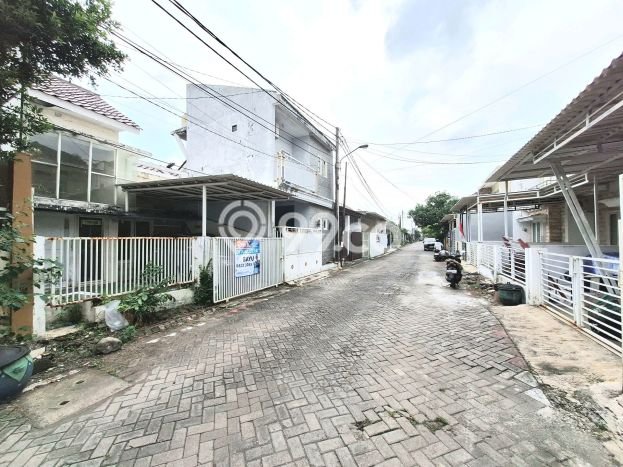 Rumah Modern Minimalis 2 Kamar Siap Huni di Rungkut Rumah Modern Minimalis 2 Kamar Siap Huni di Rungkut