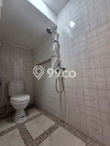 Jual Rumah Bagus Siap Huni LB 140m2 di Mulyorejo, Surabaya Jual Rumah Bagus Siap Huni LB 140m2 di Mulyorejo, Surabaya