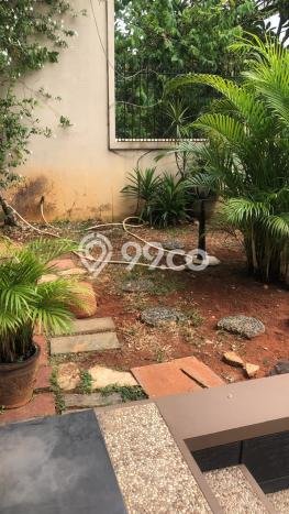 Disewakan! Rumah 5 Kamar Tidur &
4 Kamar Mandi di Pondok Indah, Jakarta Selatan Disewakan! Rumah 5 Kamar Tidur &
4 Kamar Mandi di Pondok Indah, Jakarta Selatan