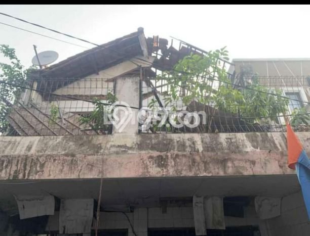 RUMAH TUA APA ADANYA DI DUREN SAWIT RUMAH TUA APA ADANYA DI DUREN SAWIT