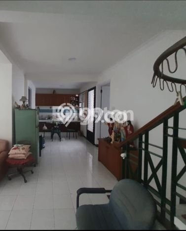 Rumah Minimalis 3 KT di Pakuwon Indah Surabaya Rumah Minimalis 3 KT di Pakuwon Indah Surabaya