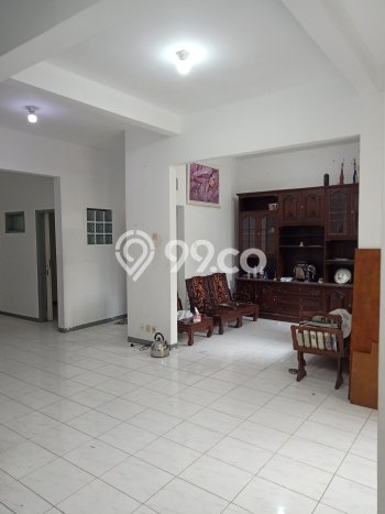 Rumah Modern Minimalis 5 Kamar Bisa Langsung Pindah di Cimahi Utara Rumah Modern Minimalis 5 Kamar Bisa Langsung Pindah di Cimahi Utara