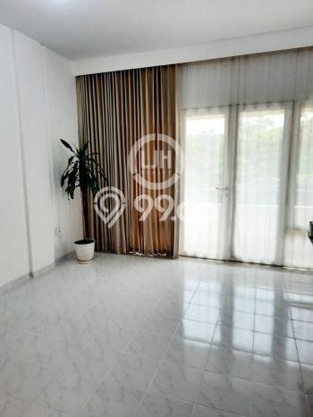 Dijual! Ruko di Batam Centre Batam LT 67m2 / LB 170m2 Kawasan Bisnis Dijual! Ruko di Batam Centre Batam LT 67m2 / LB 170m2 Kawasan Bisnis