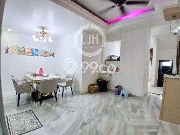 Rumah Modern 4 KT LT 112m2 di Batam Centre Rumah Modern 4 KT LT 112m2 di Batam Centre