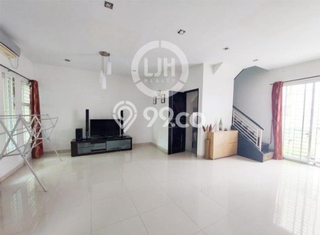 Rumah Strategis Modern Lb 100m2 di Lubuk Baja, Batam Rumah Strategis Modern Lb 100m2 di Lubuk Baja, Batam