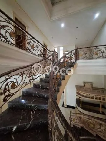 Dijual Hunian Mewah dengan Fasilitas Sekitar Lengkap di Kelapa Gading, Jakarta Utara Dijual Hunian Mewah dengan Fasilitas Sekitar Lengkap di Kelapa Gading, Jakarta Utara