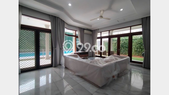 Sewa Rumah Murah di Tb Simatupang Jakarta Selatan dengan 5 Kamar Tidur Sewa Rumah Murah di Tb Simatupang Jakarta Selatan dengan 5 Kamar Tidur